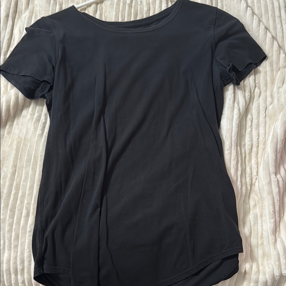 Lululemon Athletica Black Short Sleeve Tee